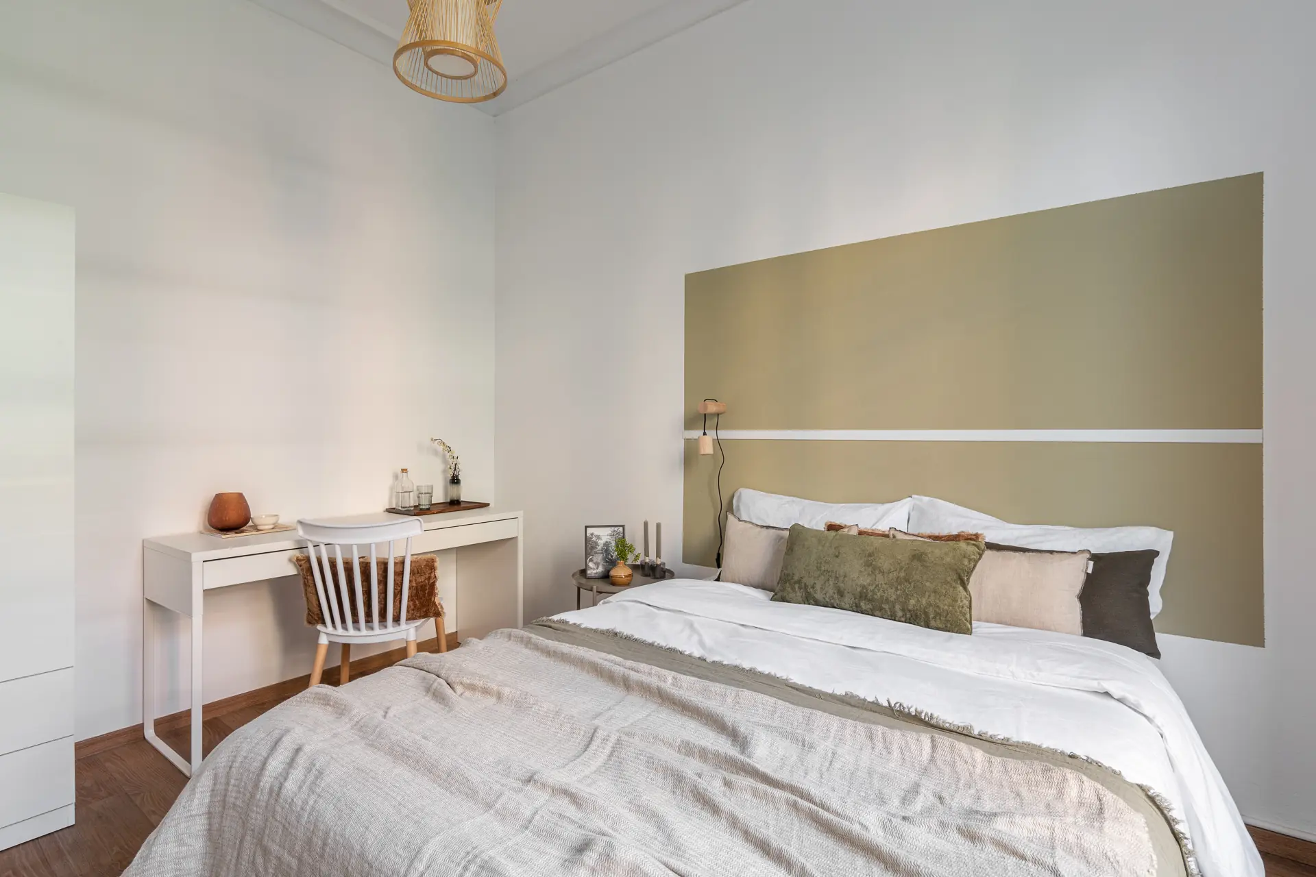 Shared Room in Barcelona photo 2