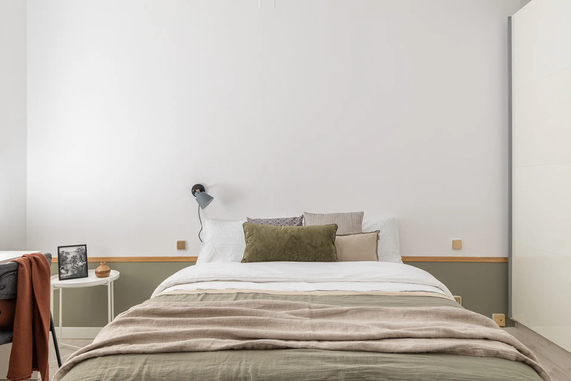 Shared Room in Barcelona photo 3