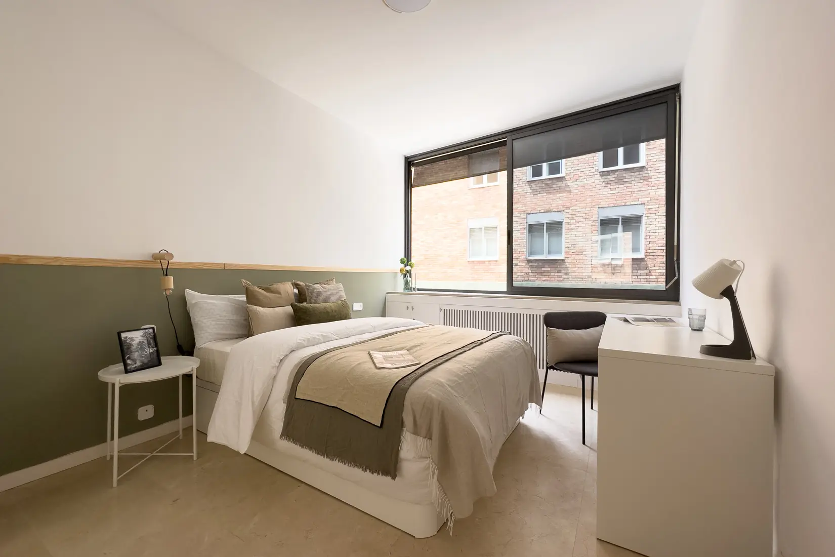 Shared Room in Barcelona photo 5