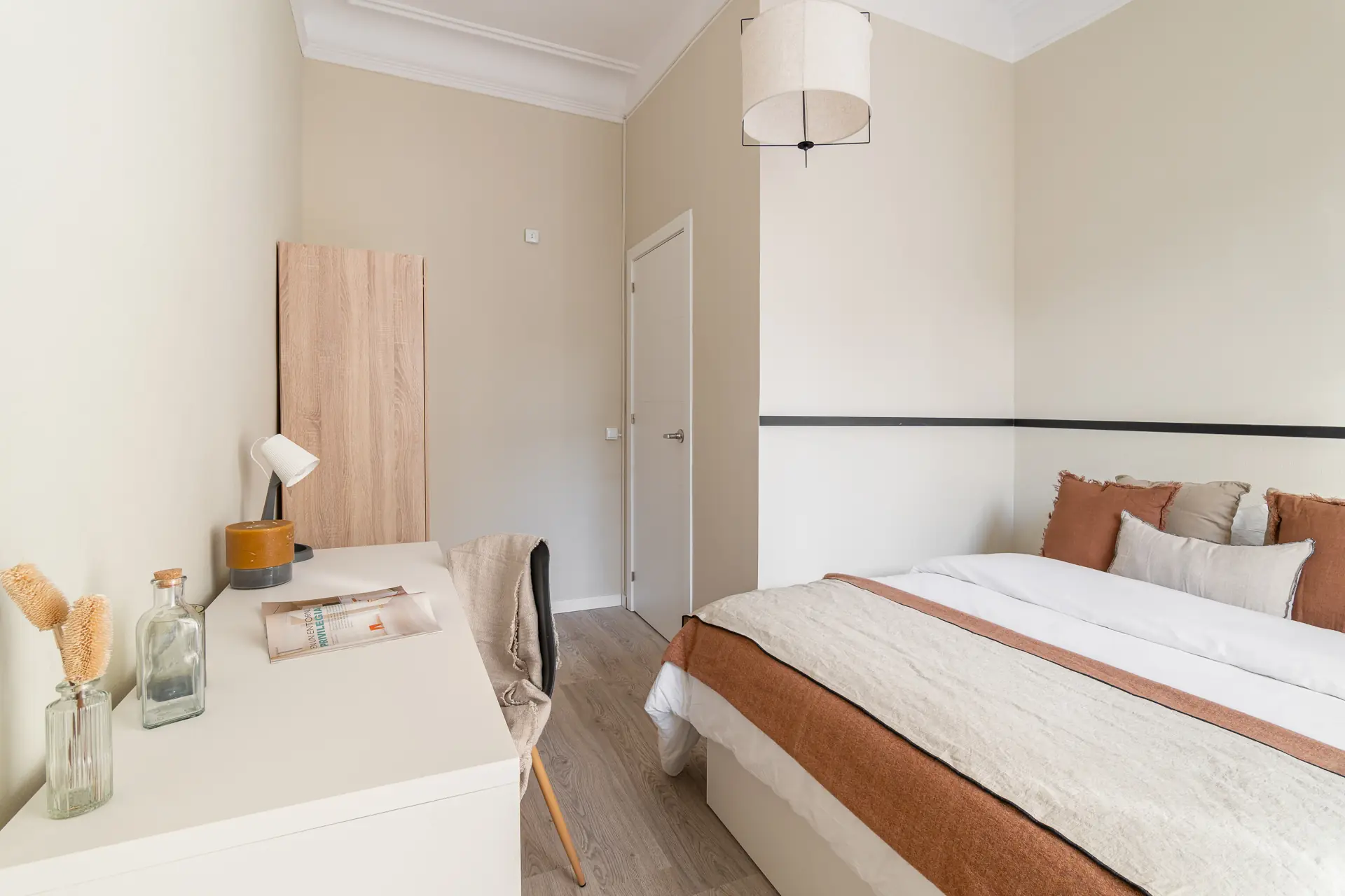 Shared Room in Barcelona photo 4