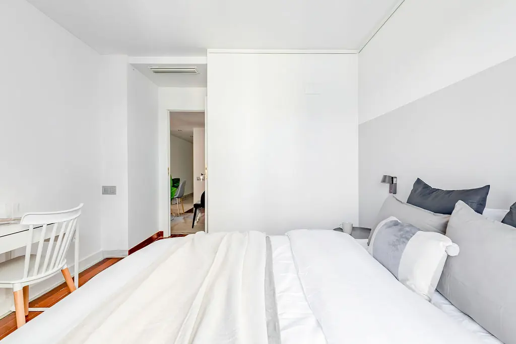 Shared Room in Valencia photo 5