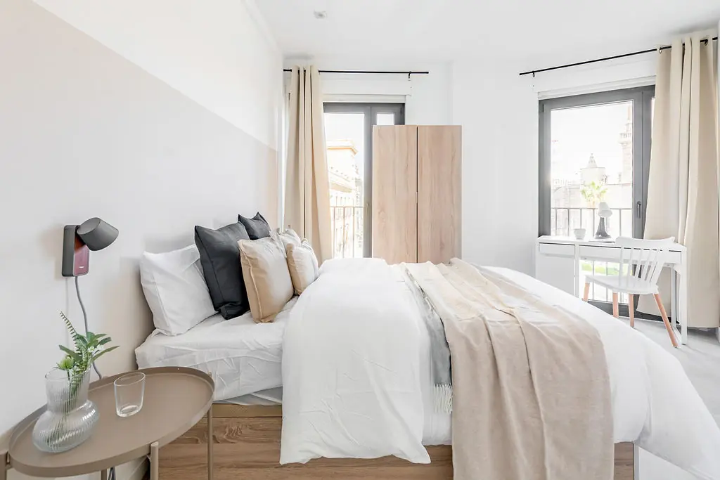 Shared Room in Valencia photo 4