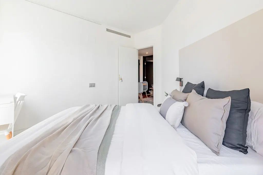 Shared Room in Valencia photo 4