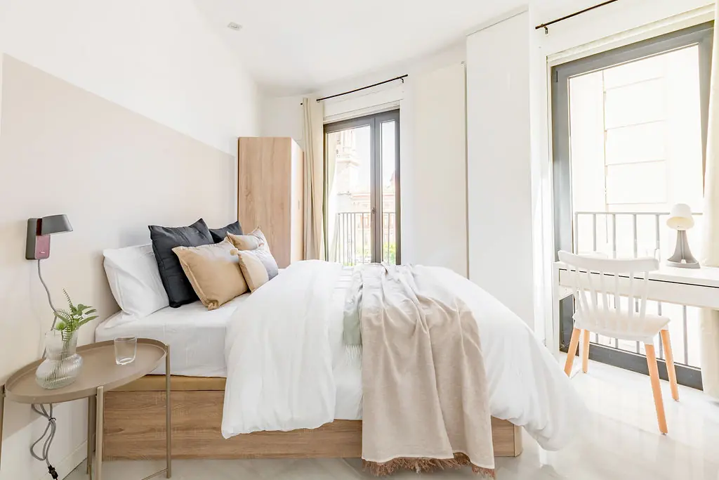 Shared Room in Valencia photo 2