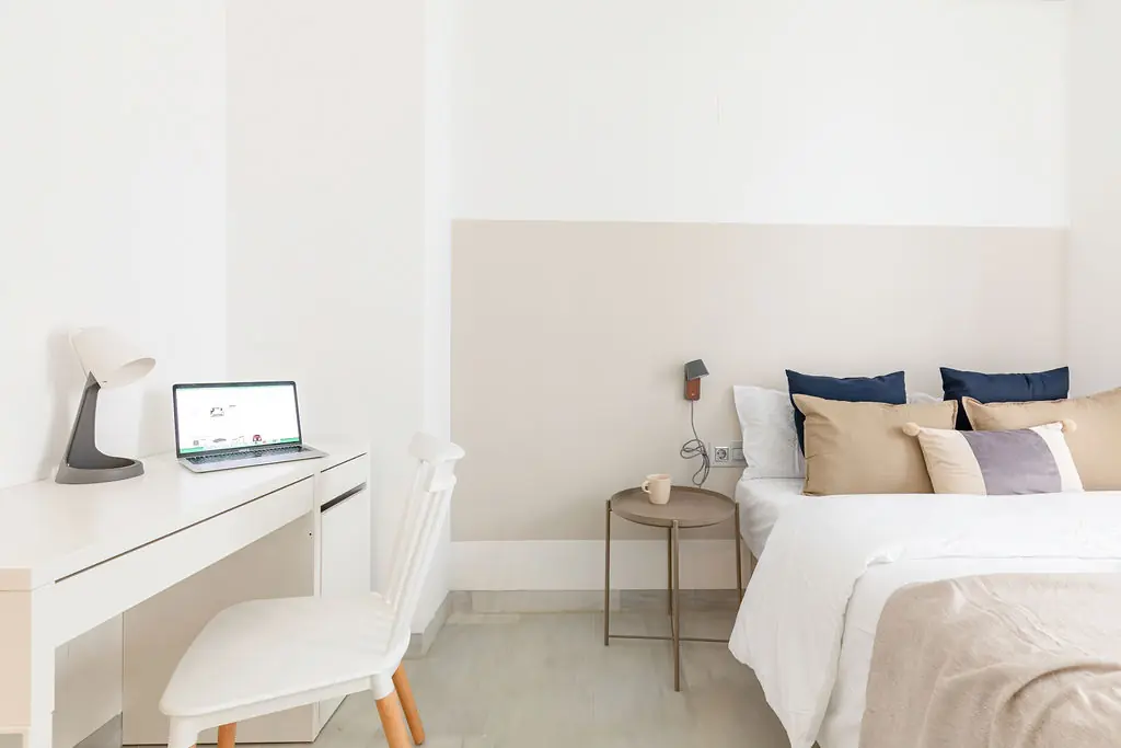 Shared Room in Valencia photo 3