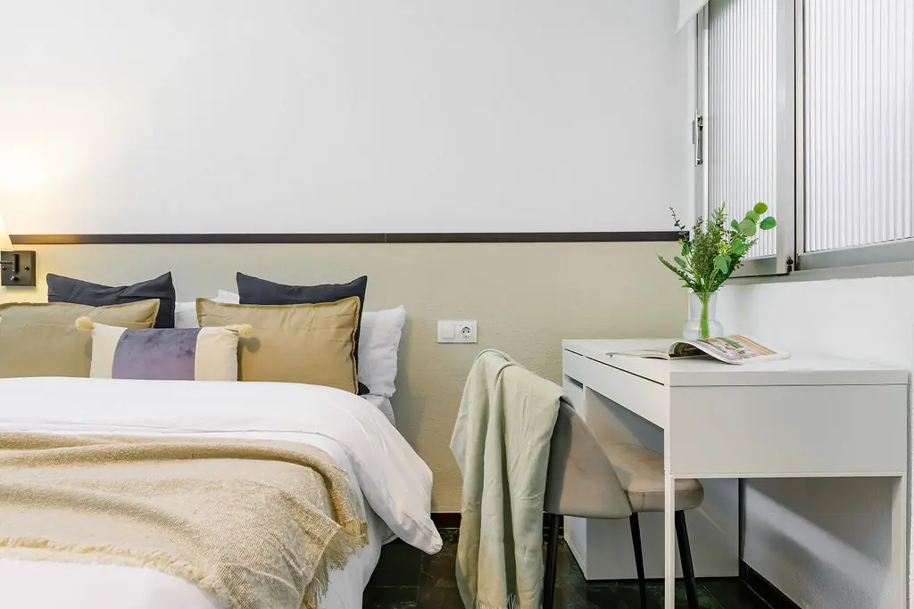 Shared Room in Valencia photo 3