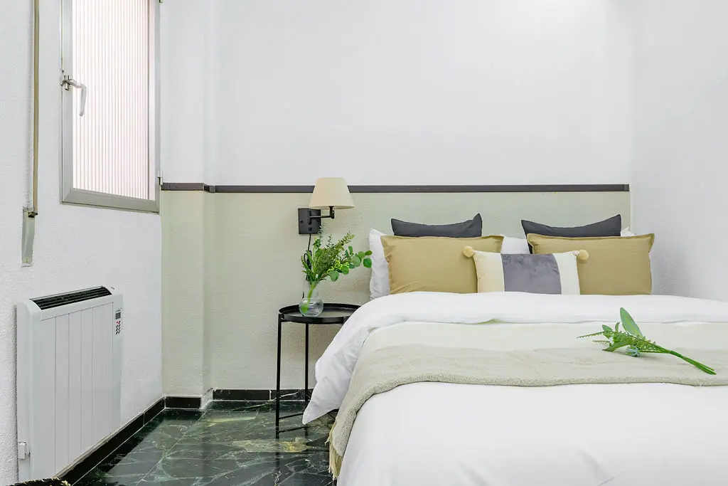 Shared Room in Valencia photo 2