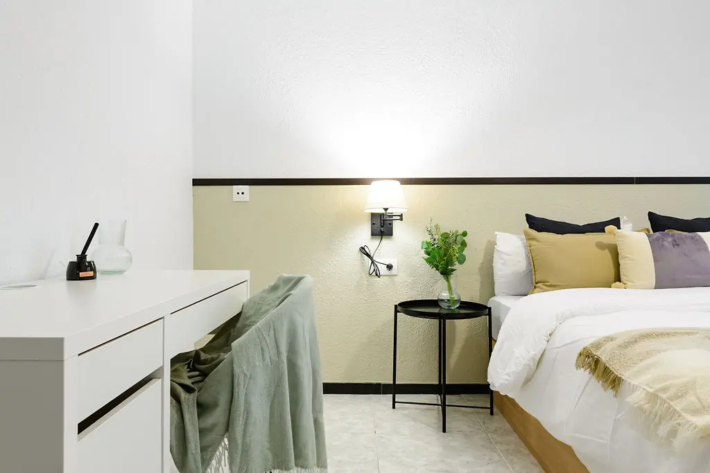 Shared Room in Valencia photo 2