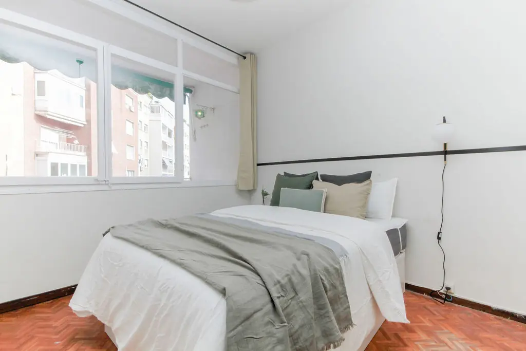 Shared Room in Barcelona photo 5