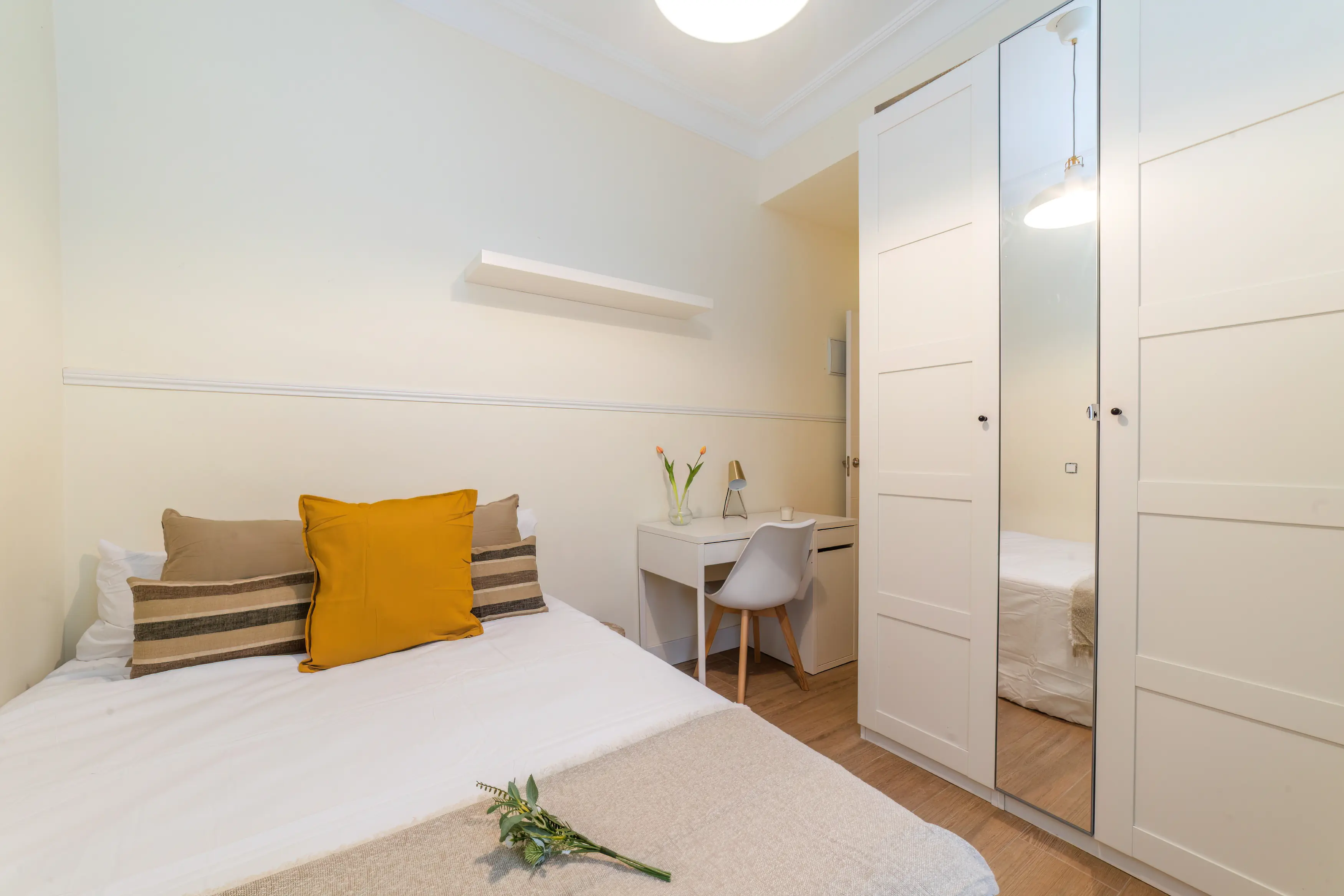 Shared Room in Madrid photo 4