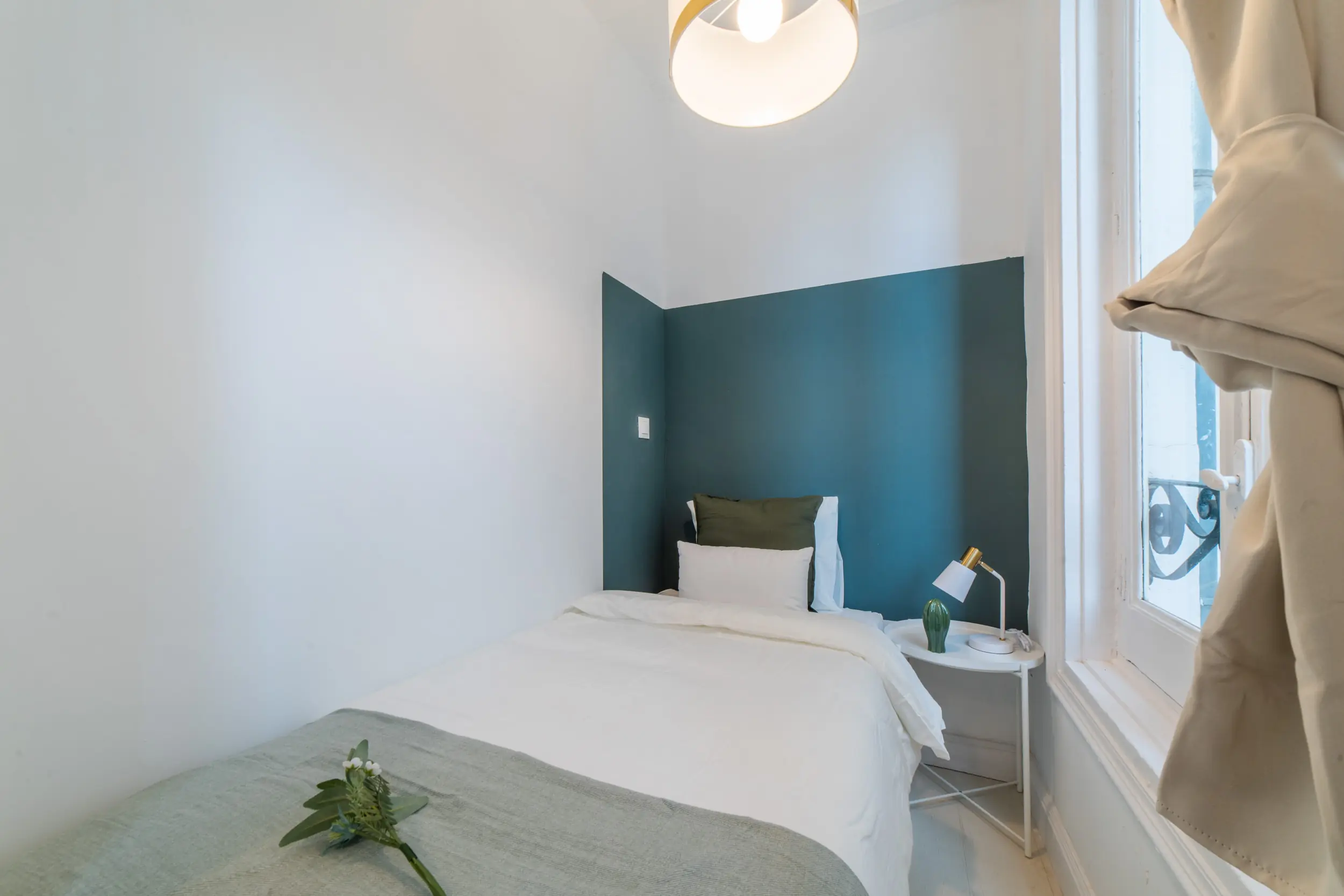 Shared Room in Madrid photo 2