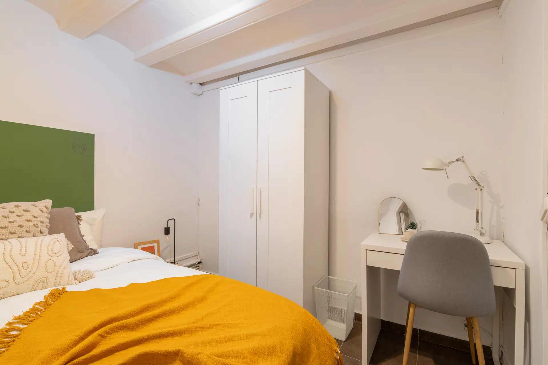 Private room in Barcelona photo 2