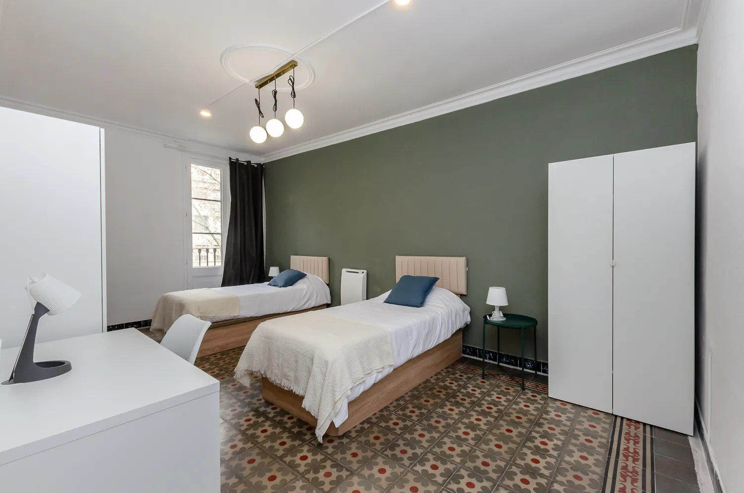 Private room in Barcelona photo 2