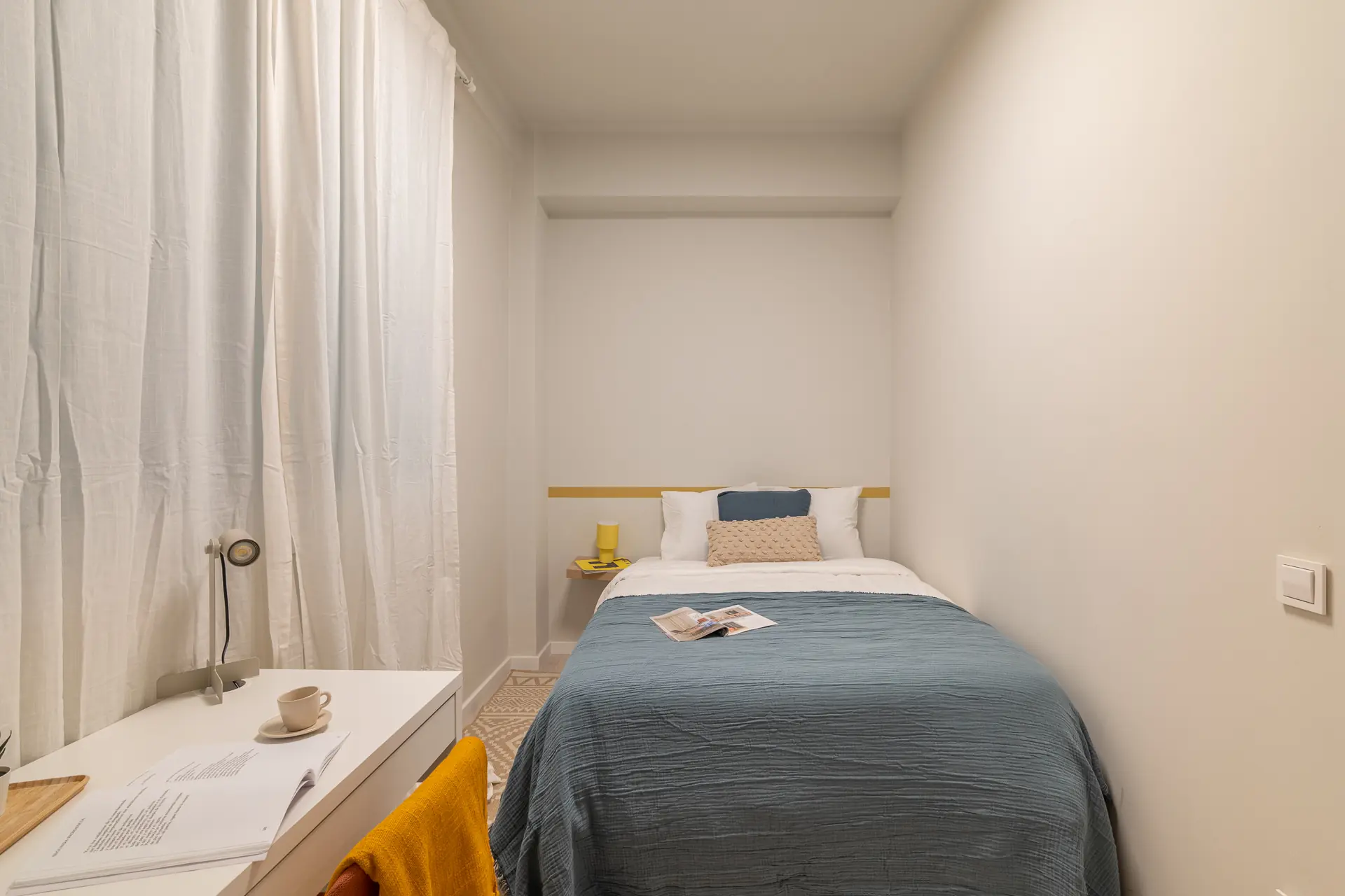 Shared Room in Barcelona photo 2