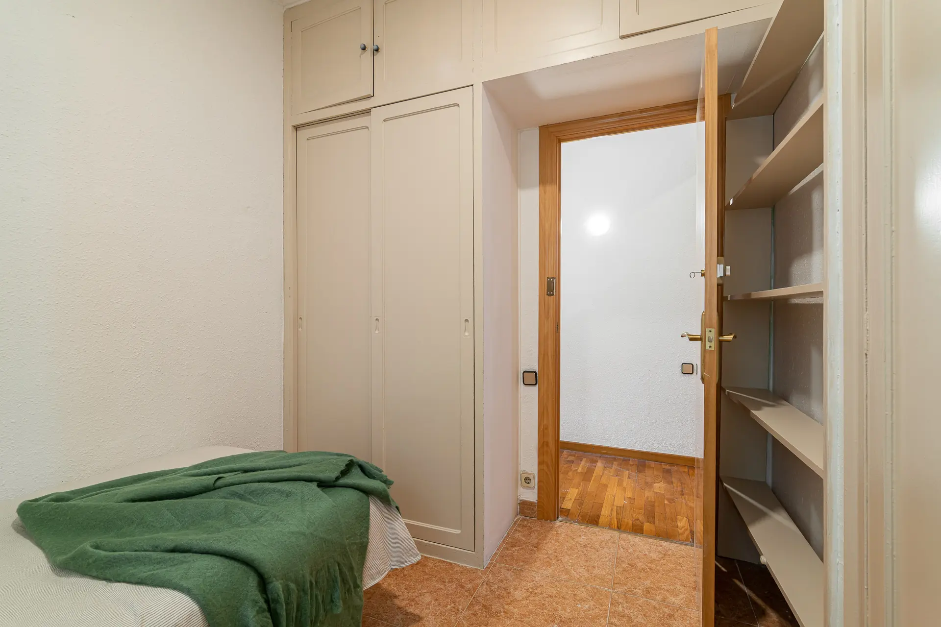 Private room in Barcelona photo 3