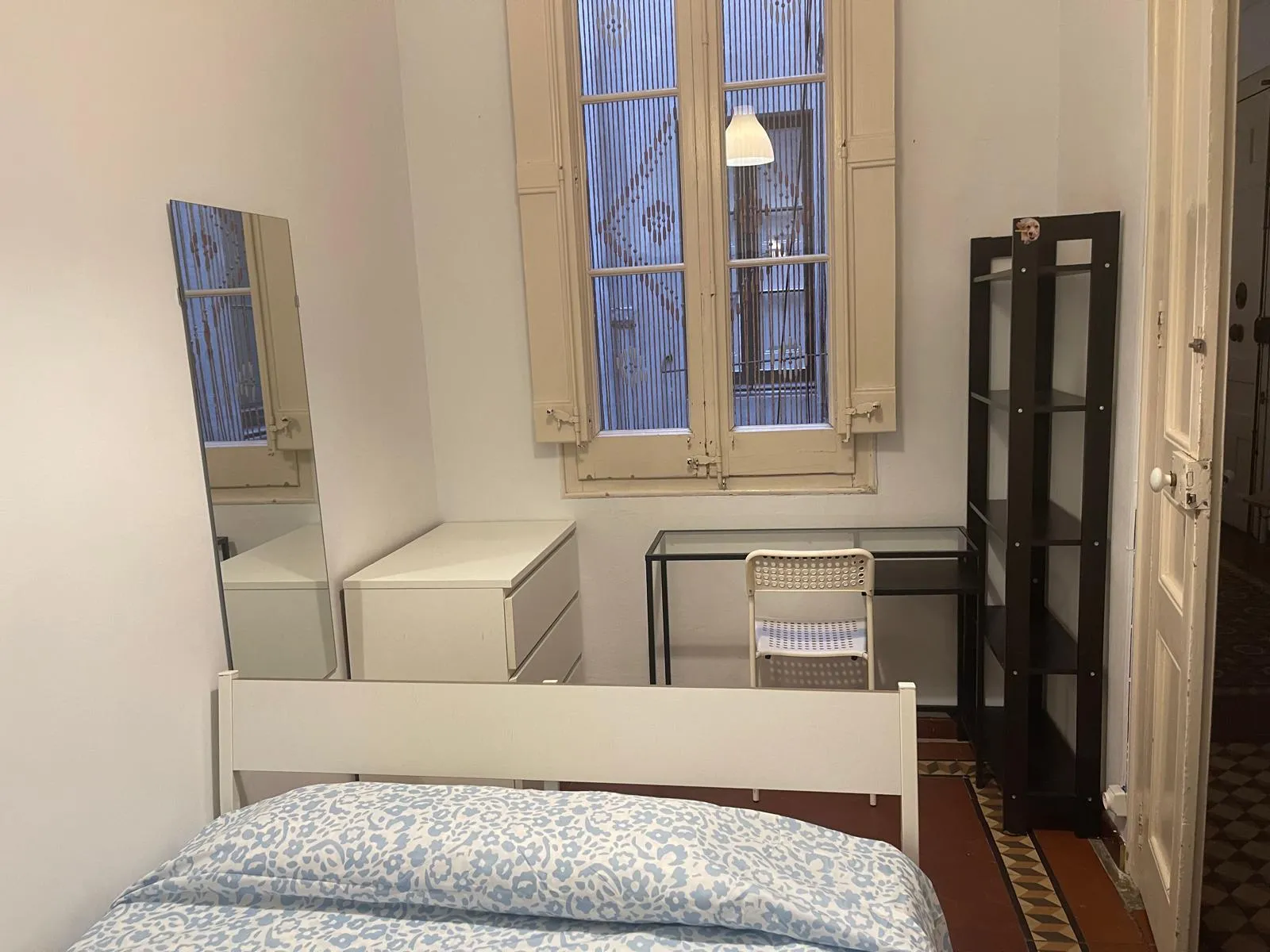 Private room in Barcelona photo 2