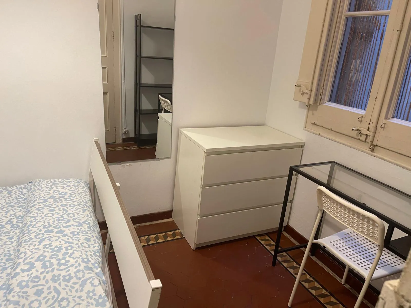 Private room in Barcelona photo 3