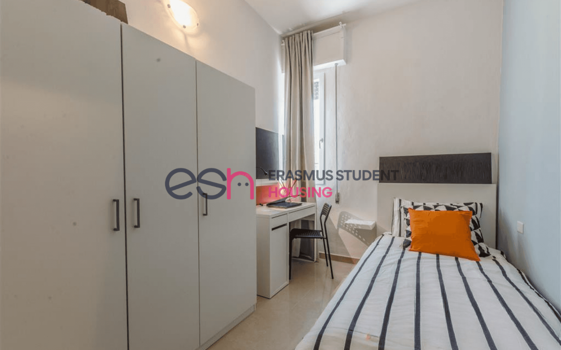 Private room in Pisa