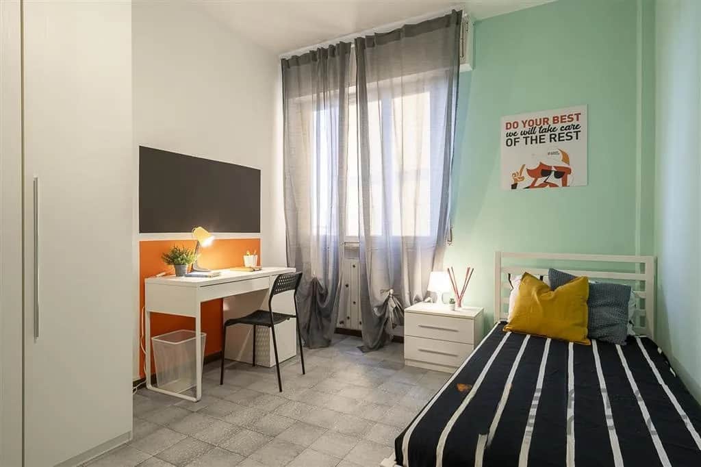 Private room in Pisa