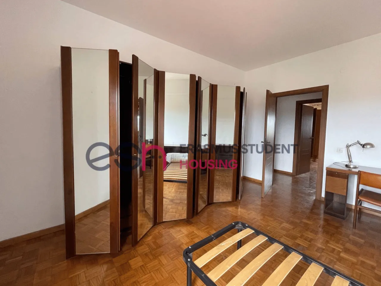 Shared Room in Pisa photo 3