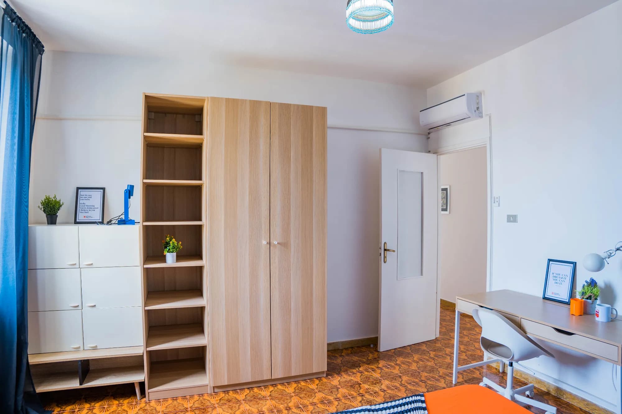 Shared Room in Cagliari photo 2