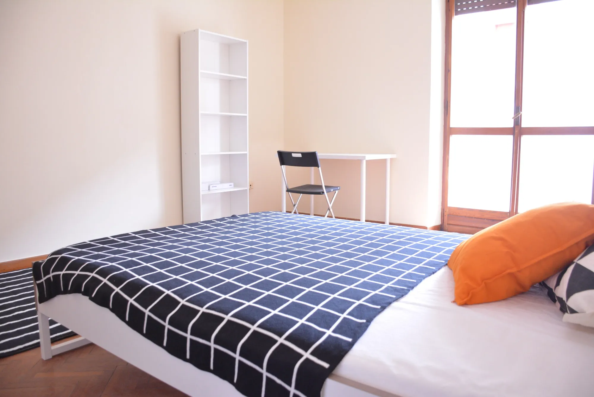 Shared Room in Cagliari photo 4