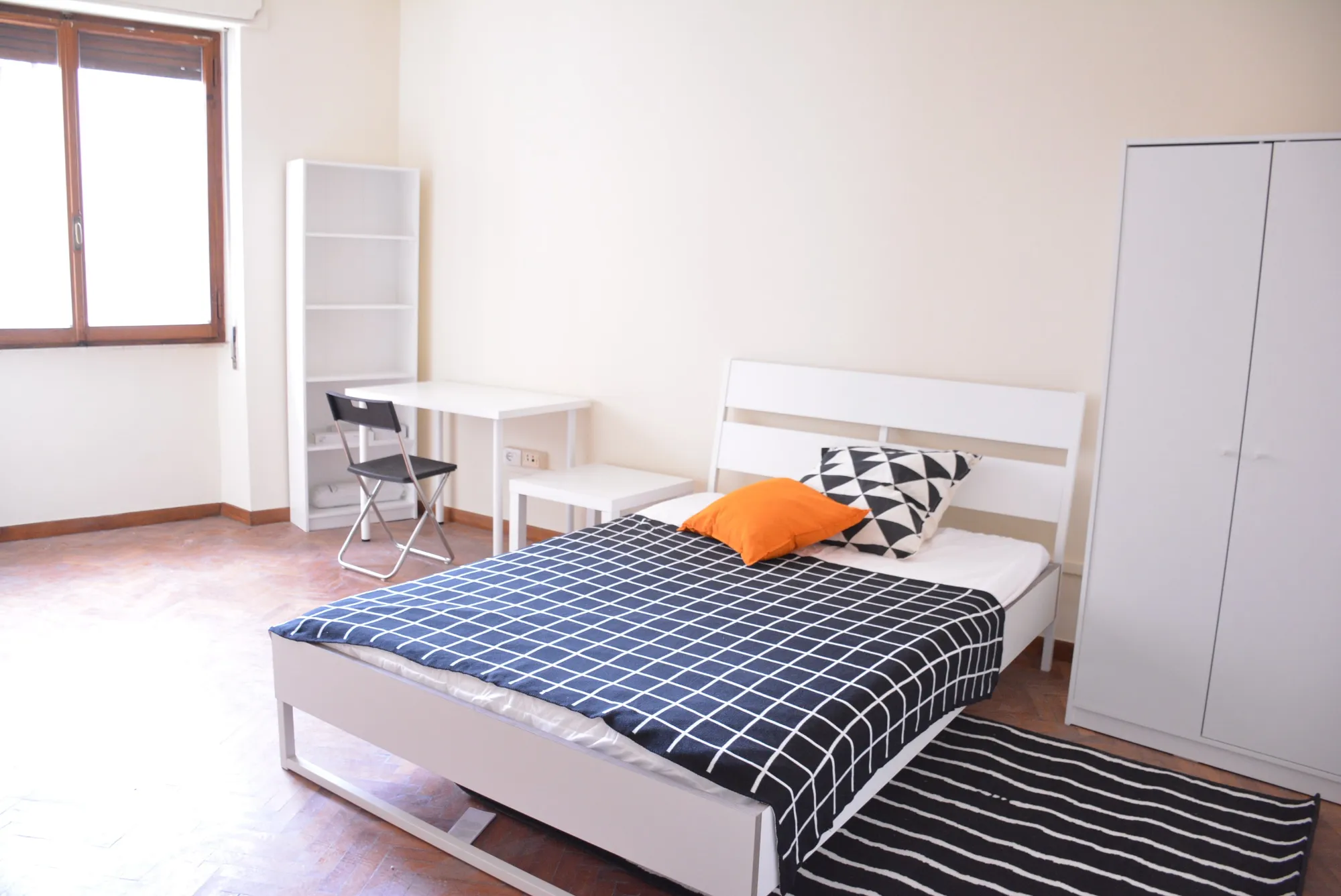 Shared Room in Cagliari photo 3