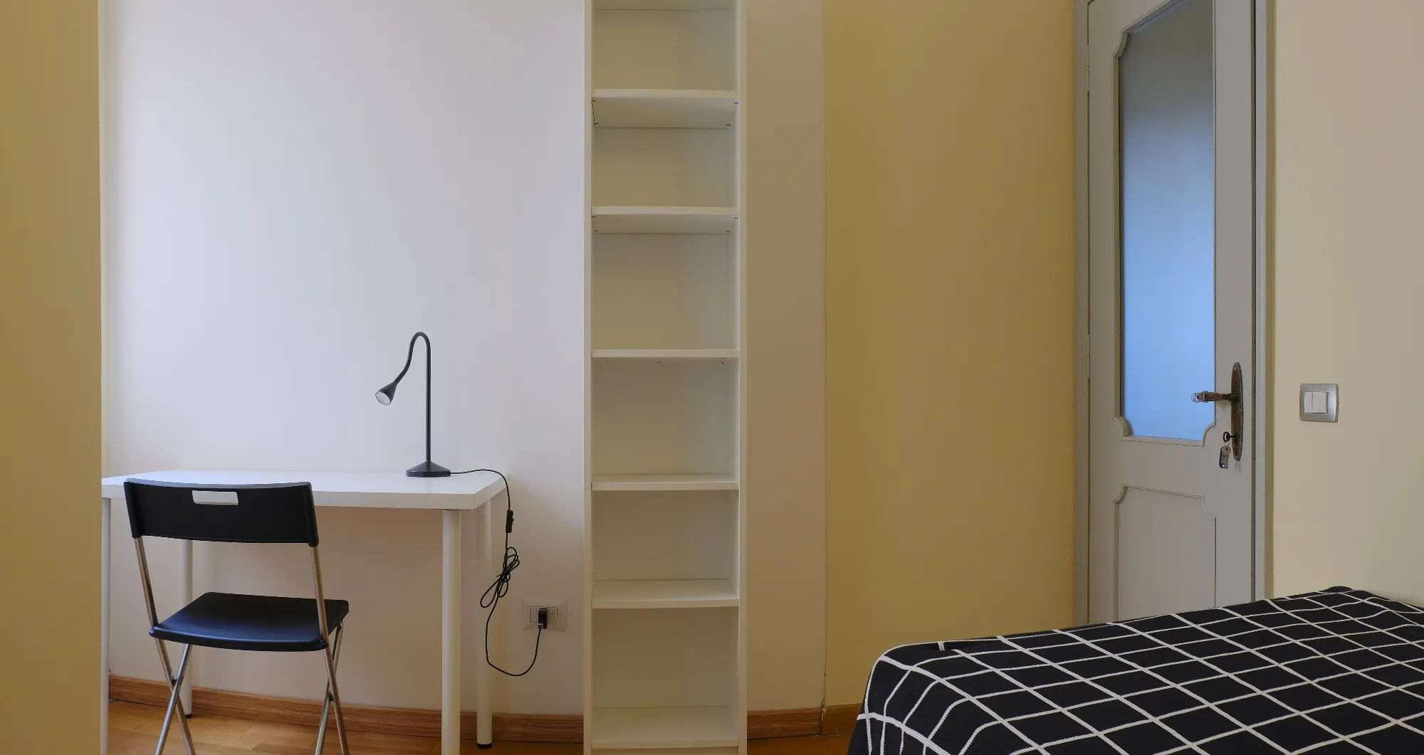 Shared Room in Cagliari photo 3