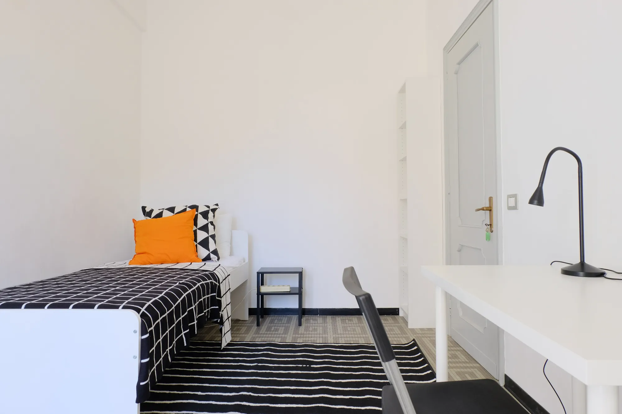 Shared Room in Cagliari photo 2