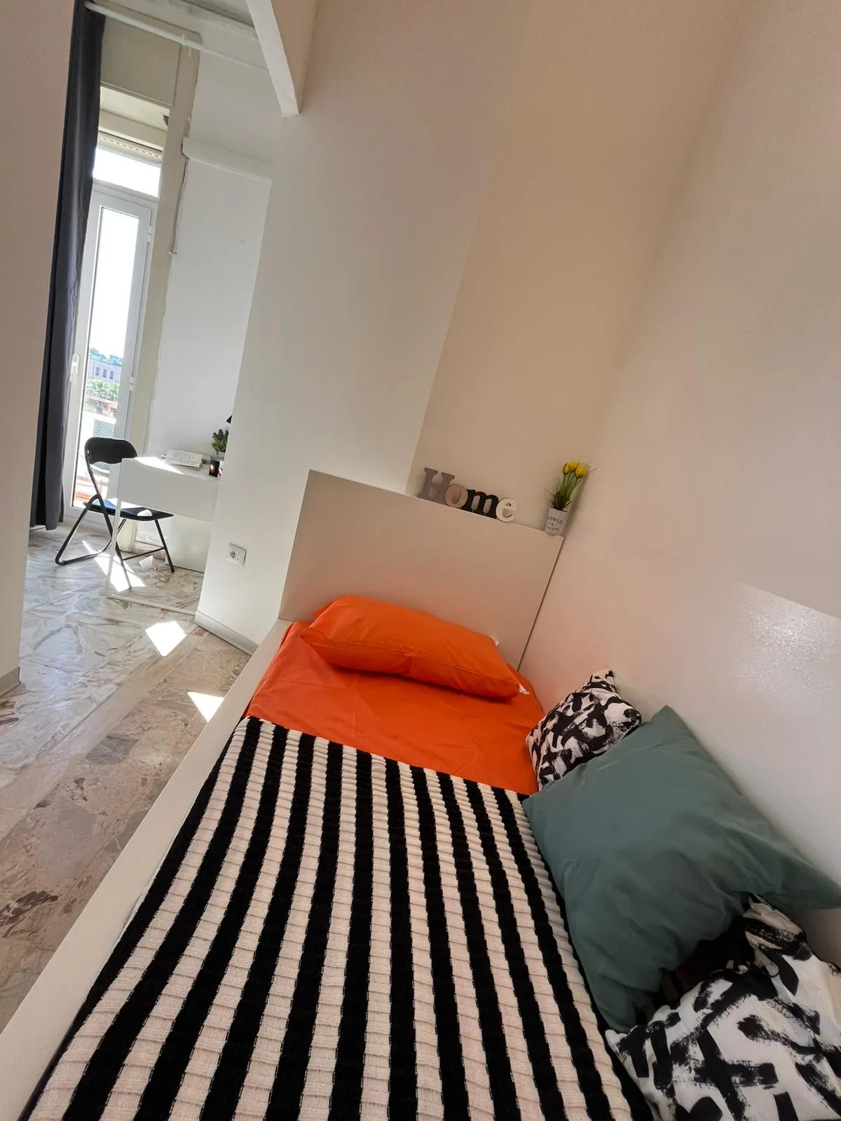 Shared Room in Cagliari photo 3