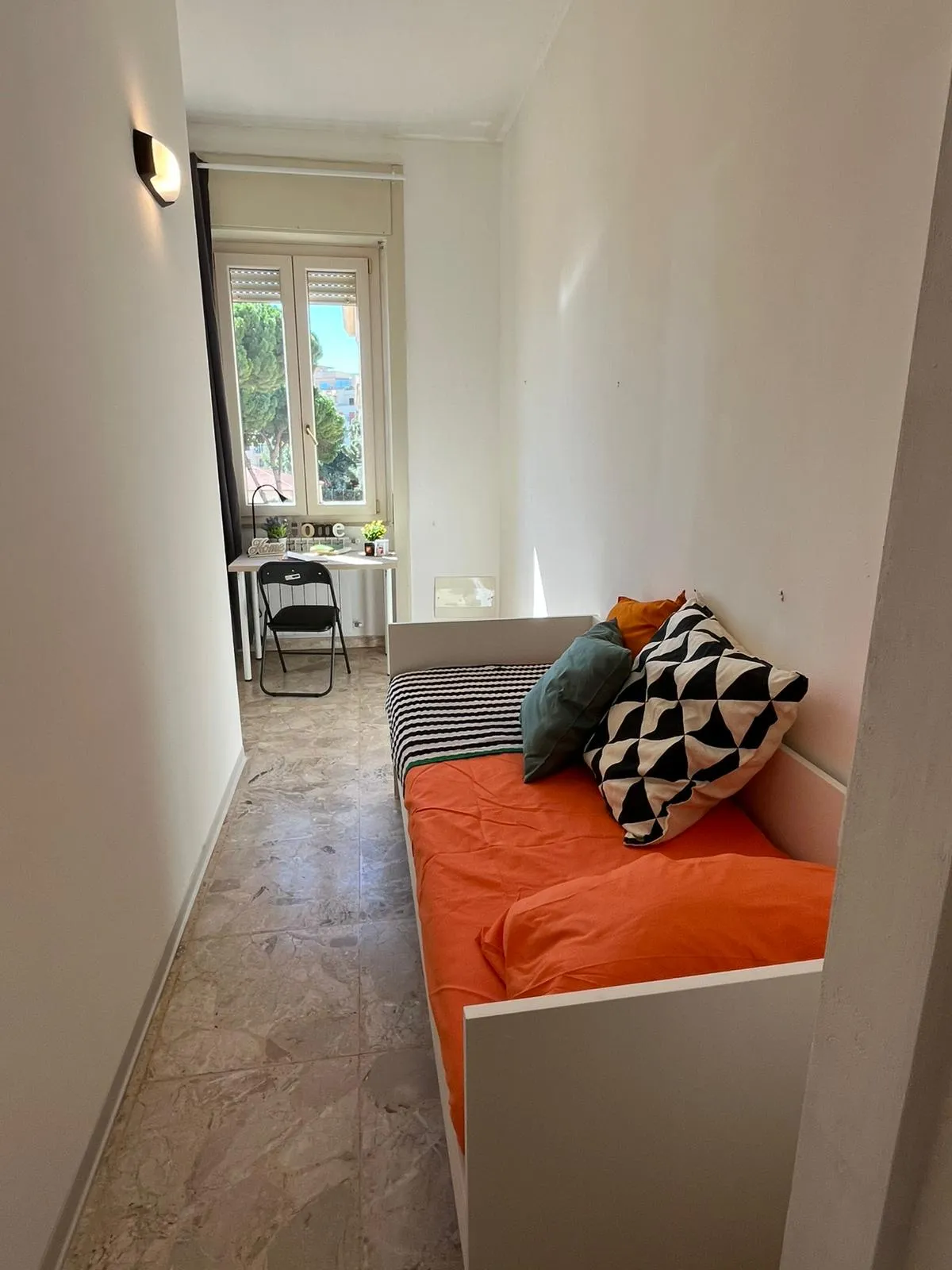 Shared Room in Cagliari photo 2