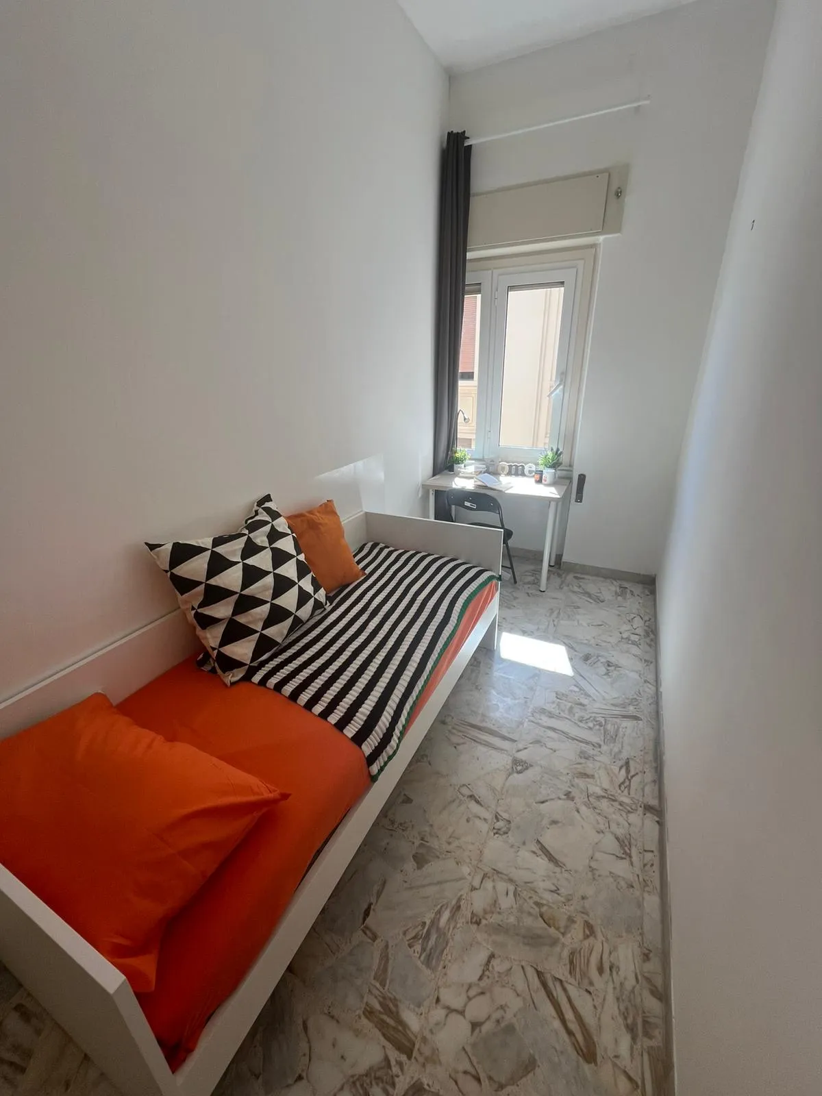 Shared Room in Cagliari photo 3