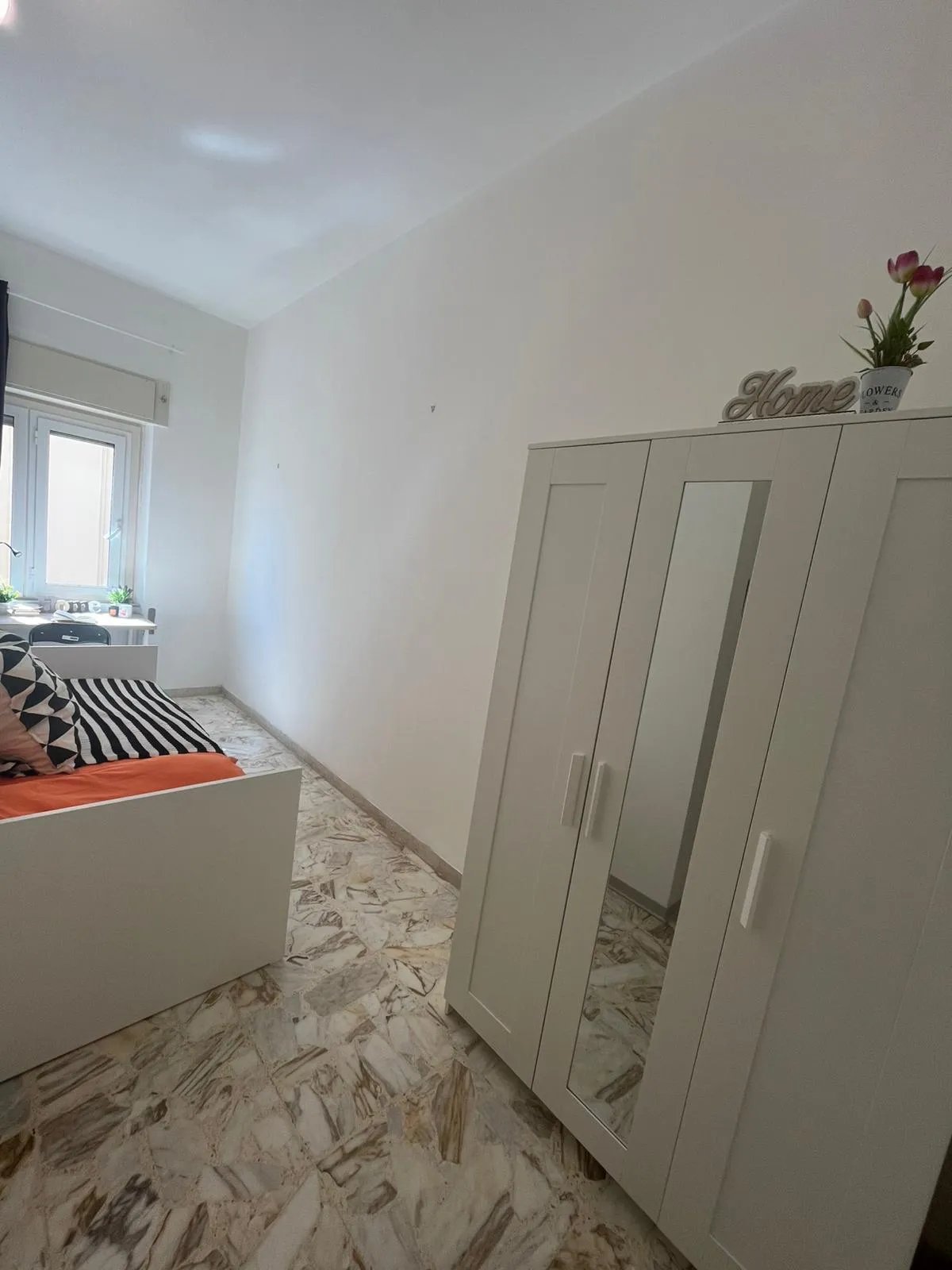 Shared Room in Cagliari photo 4