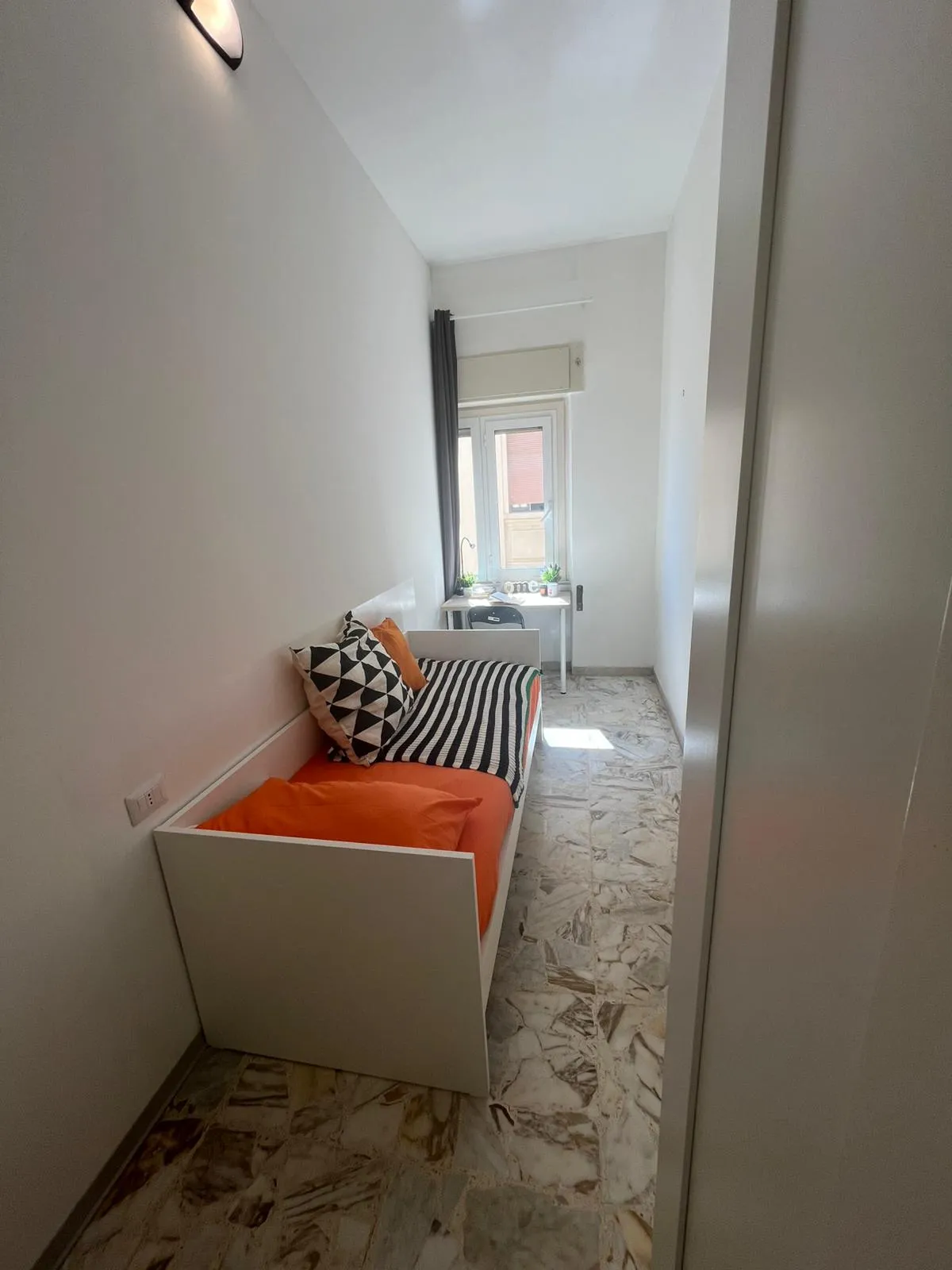 Shared Room in Cagliari photo 5