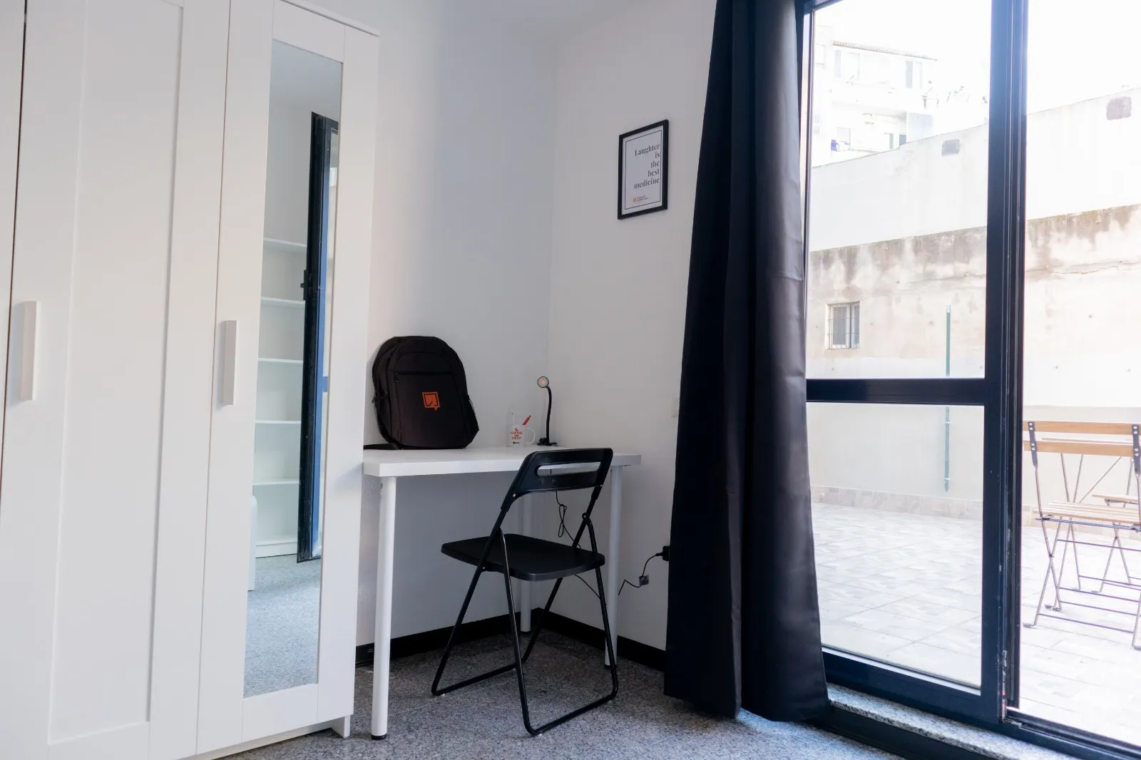 Shared Room in Cagliari photo 4