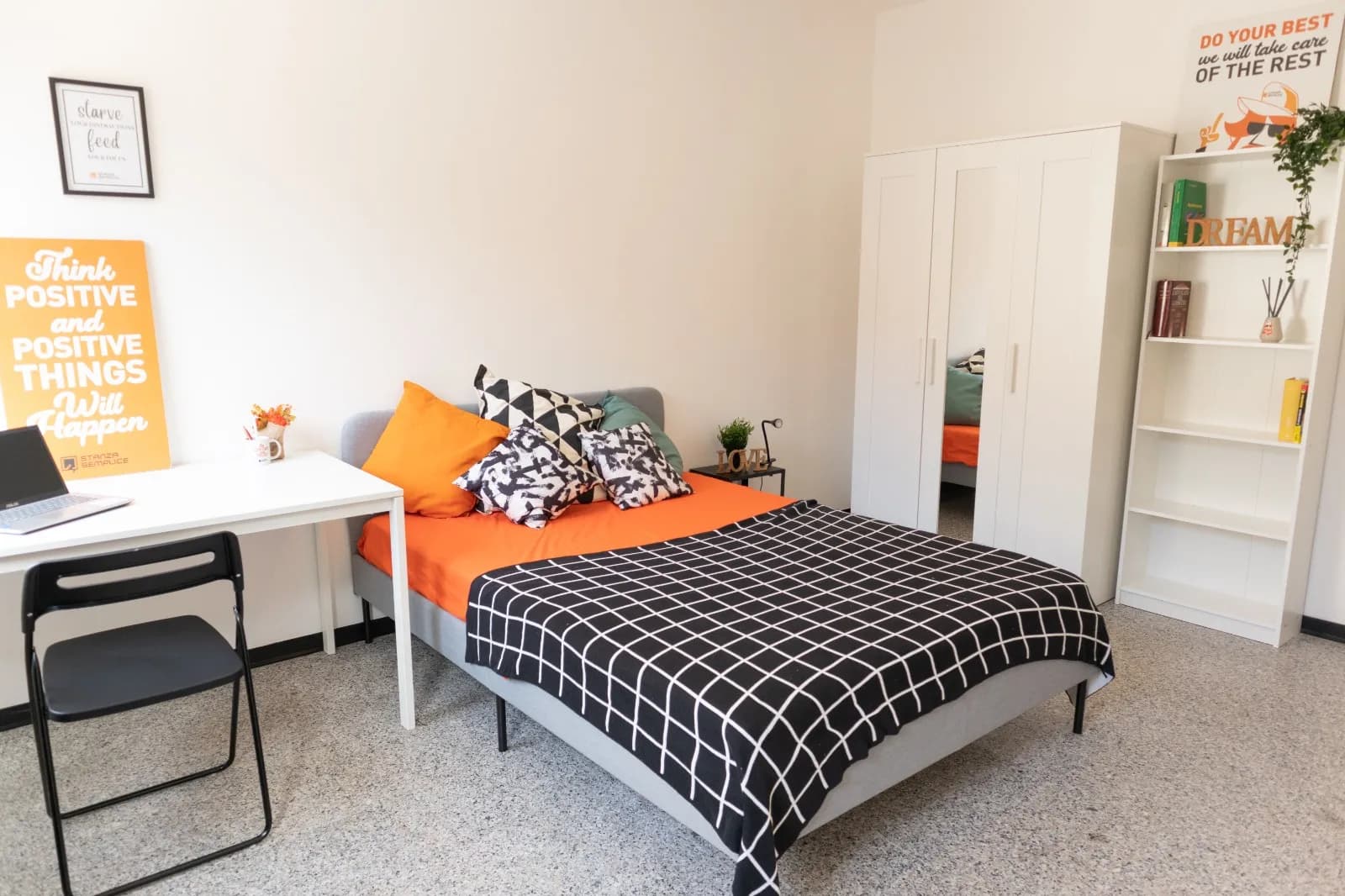 Shared Room in Cagliari photo 3