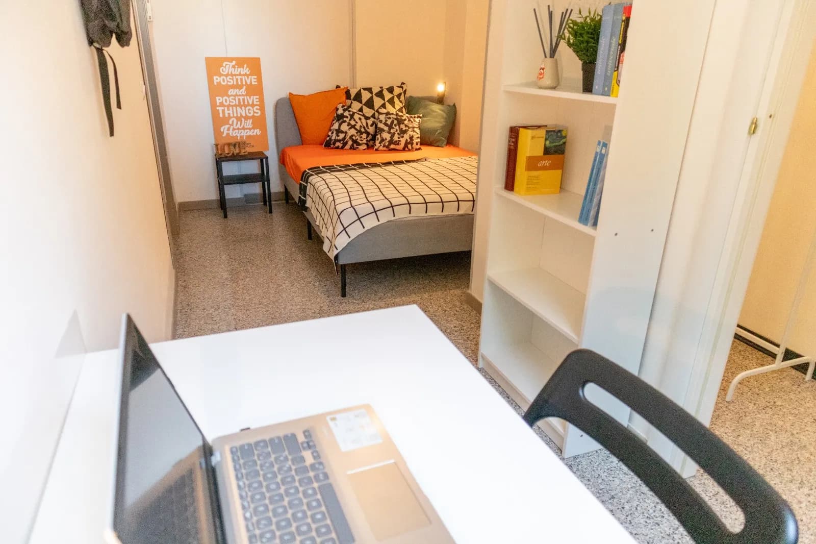 Shared Room in Cagliari photo 5