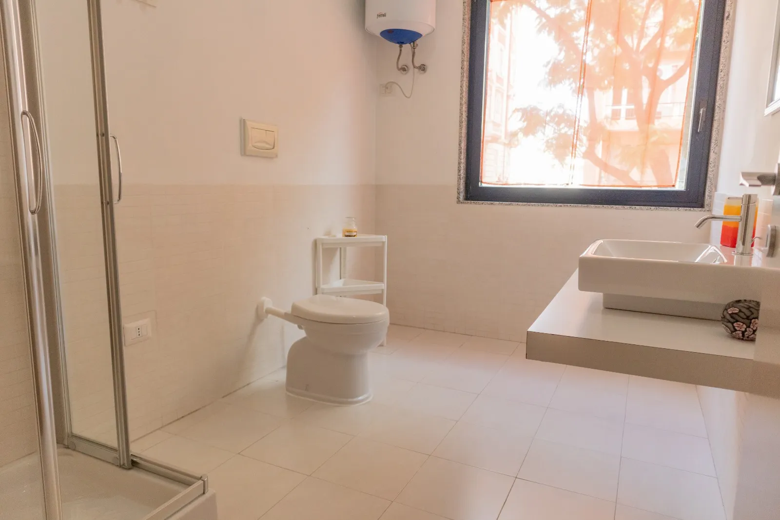 Shared Room in Cagliari photo 2