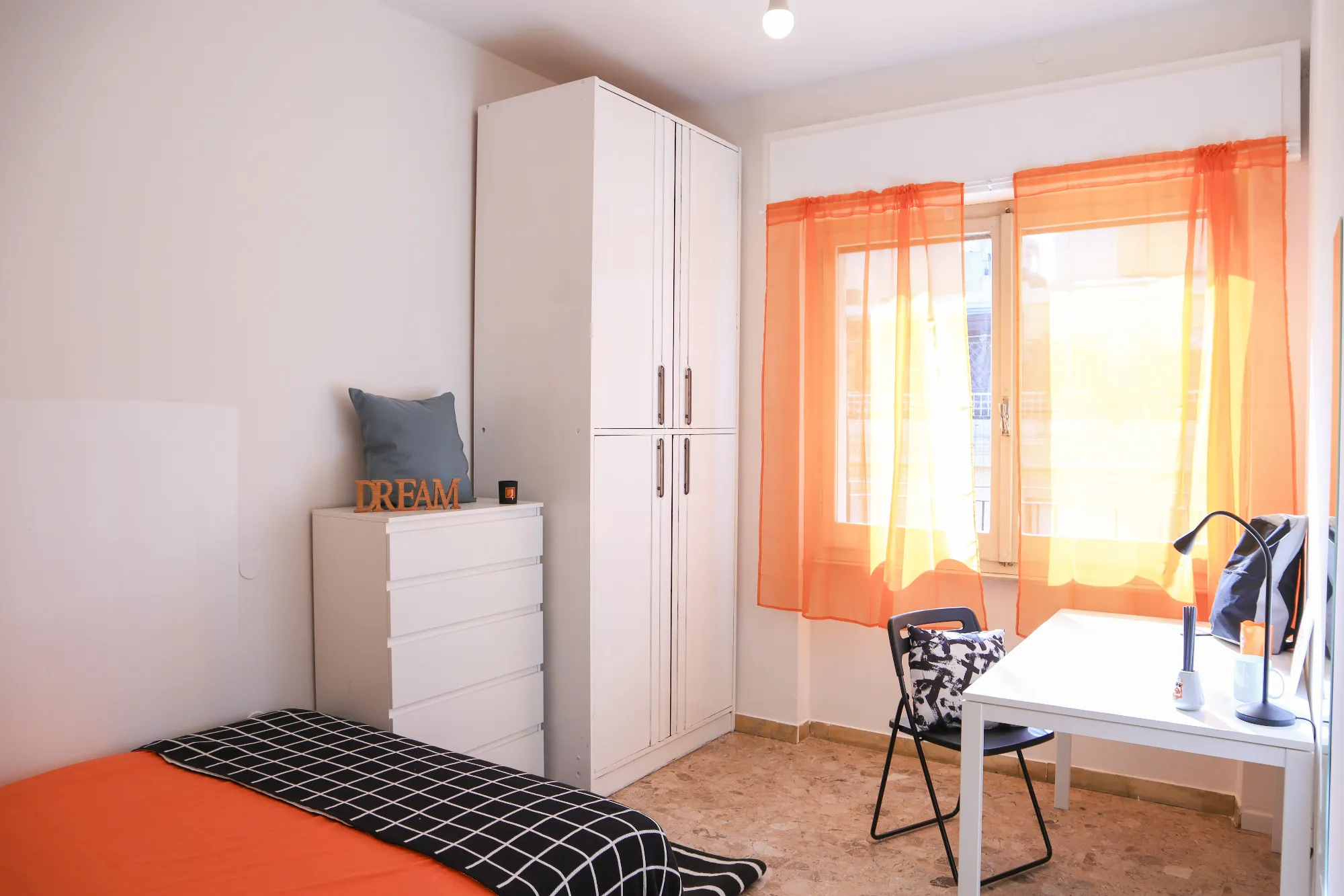 Shared Room in Cagliari photo 5