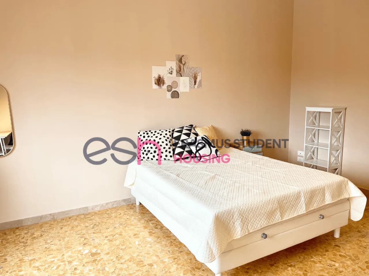 Shared Room in Florence photo 2