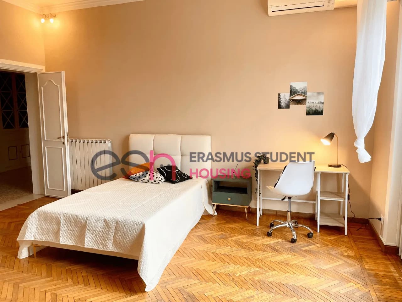 Shared Room in Florence photo 2