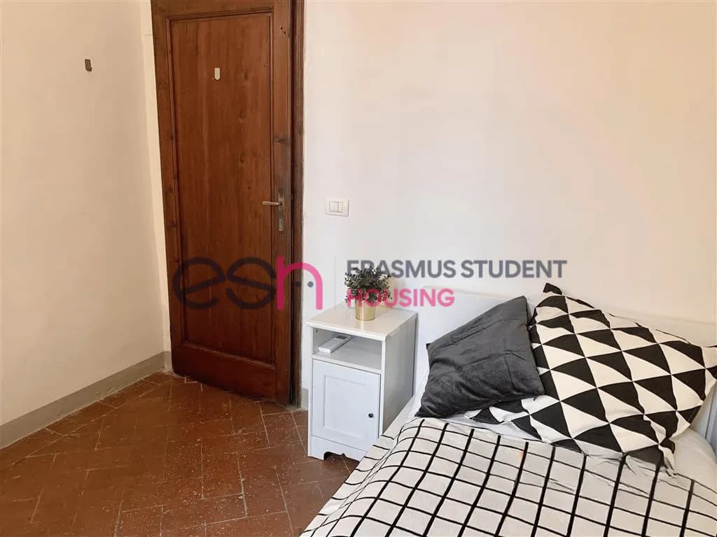 Shared Room in Florence photo 2