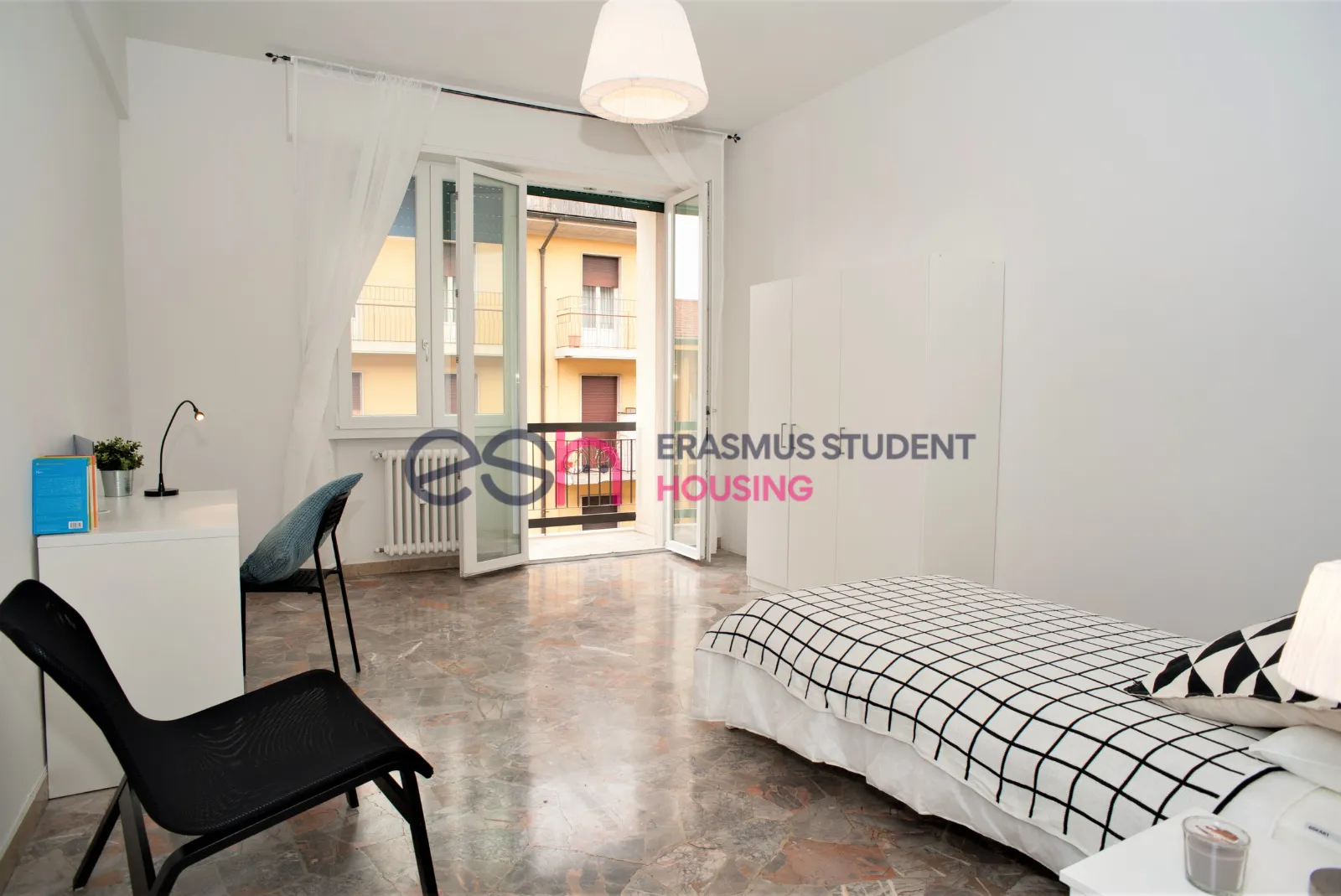 Shared Room in Florence photo 2