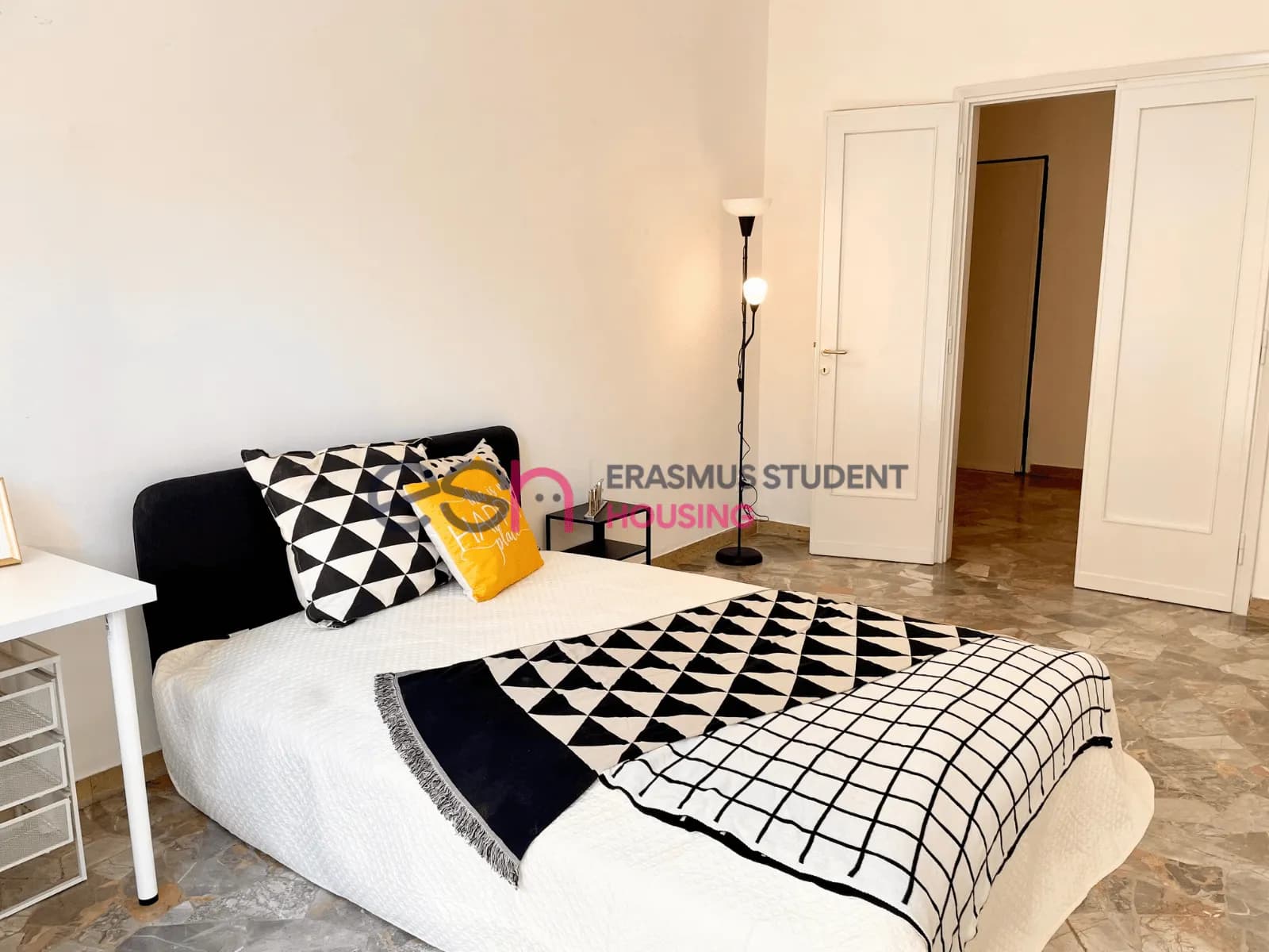 Shared Room in Florence photo 5