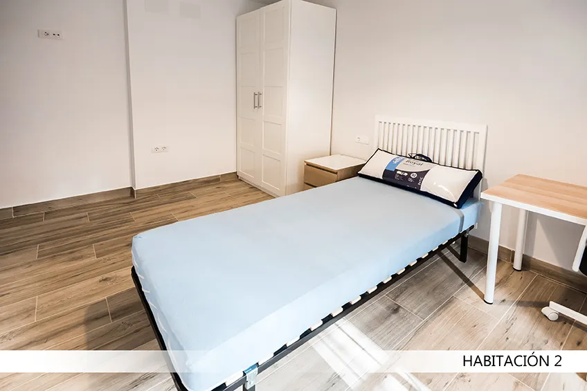 Shared Room in Seville photo 3