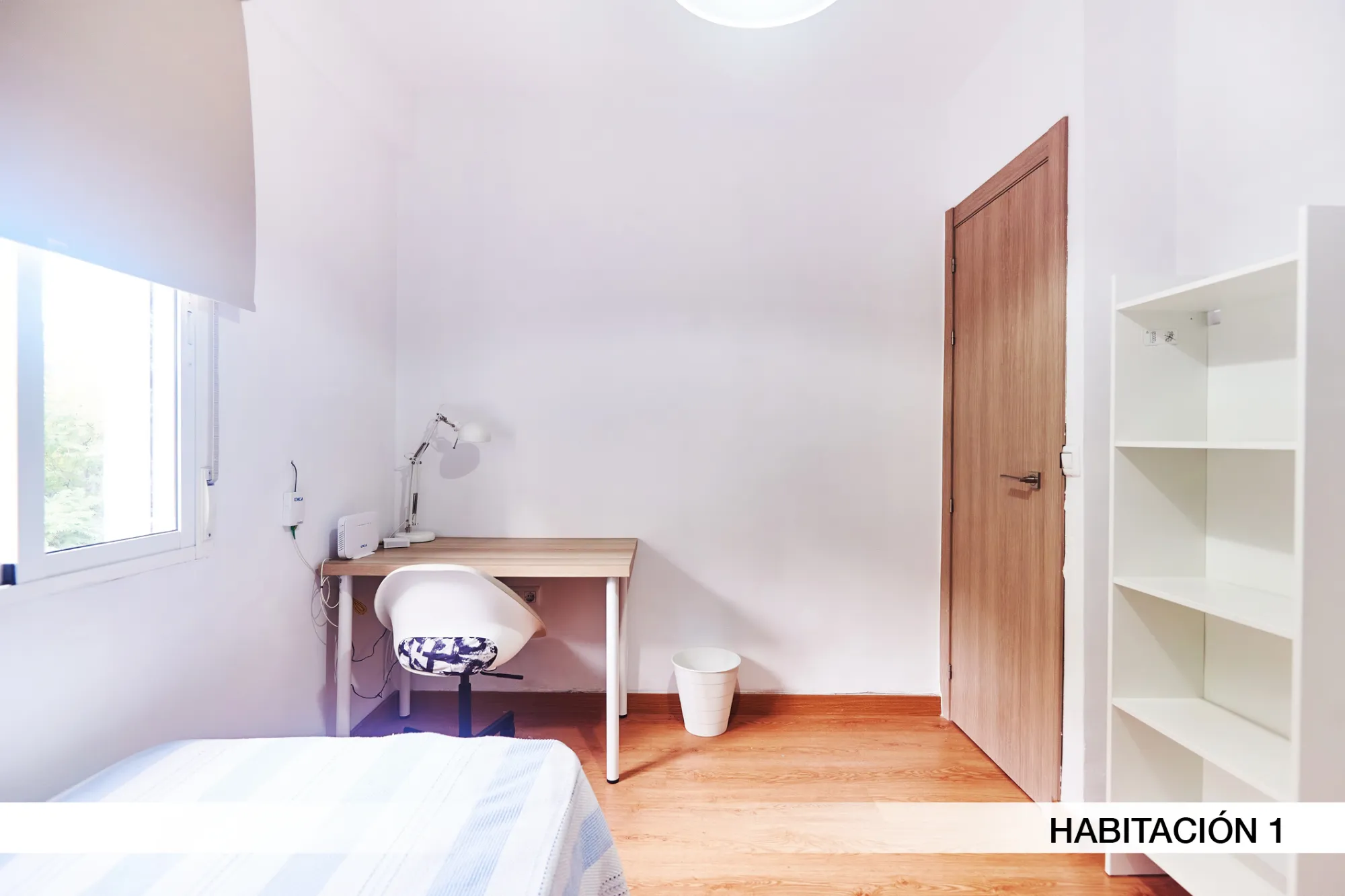 Shared Room in Seville photo 4