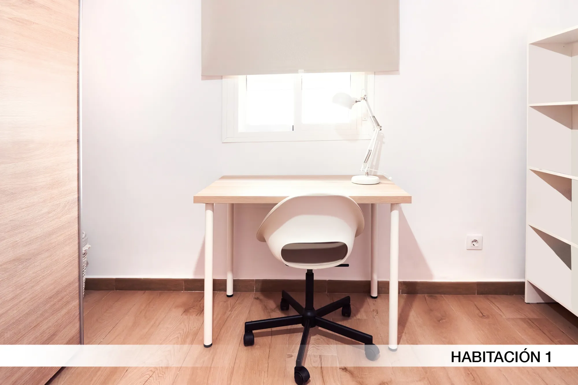 Shared Room in Seville photo 3