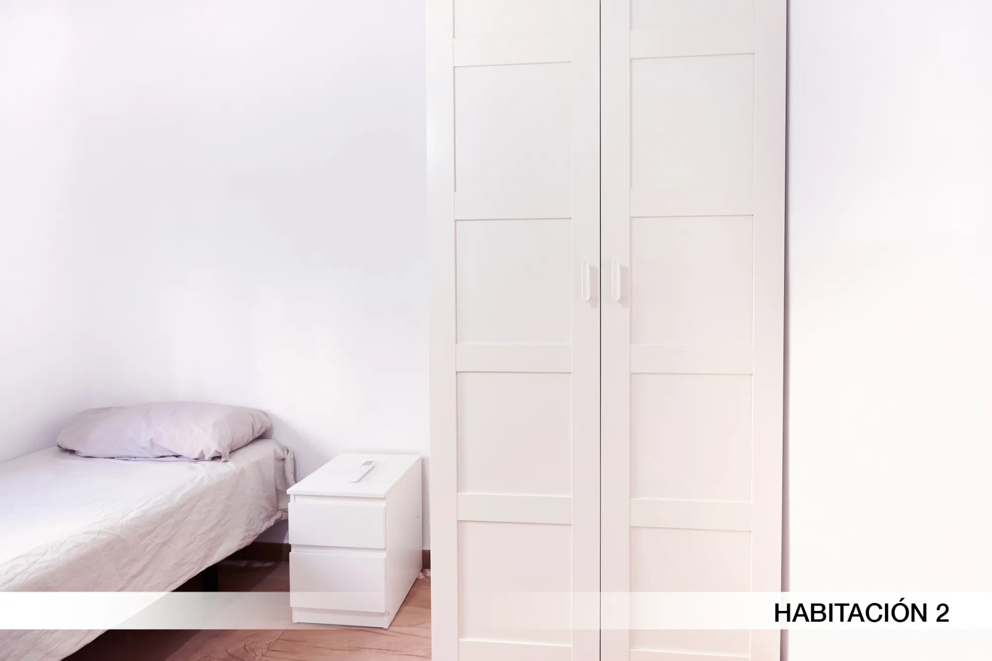 Shared Room in Seville photo 2