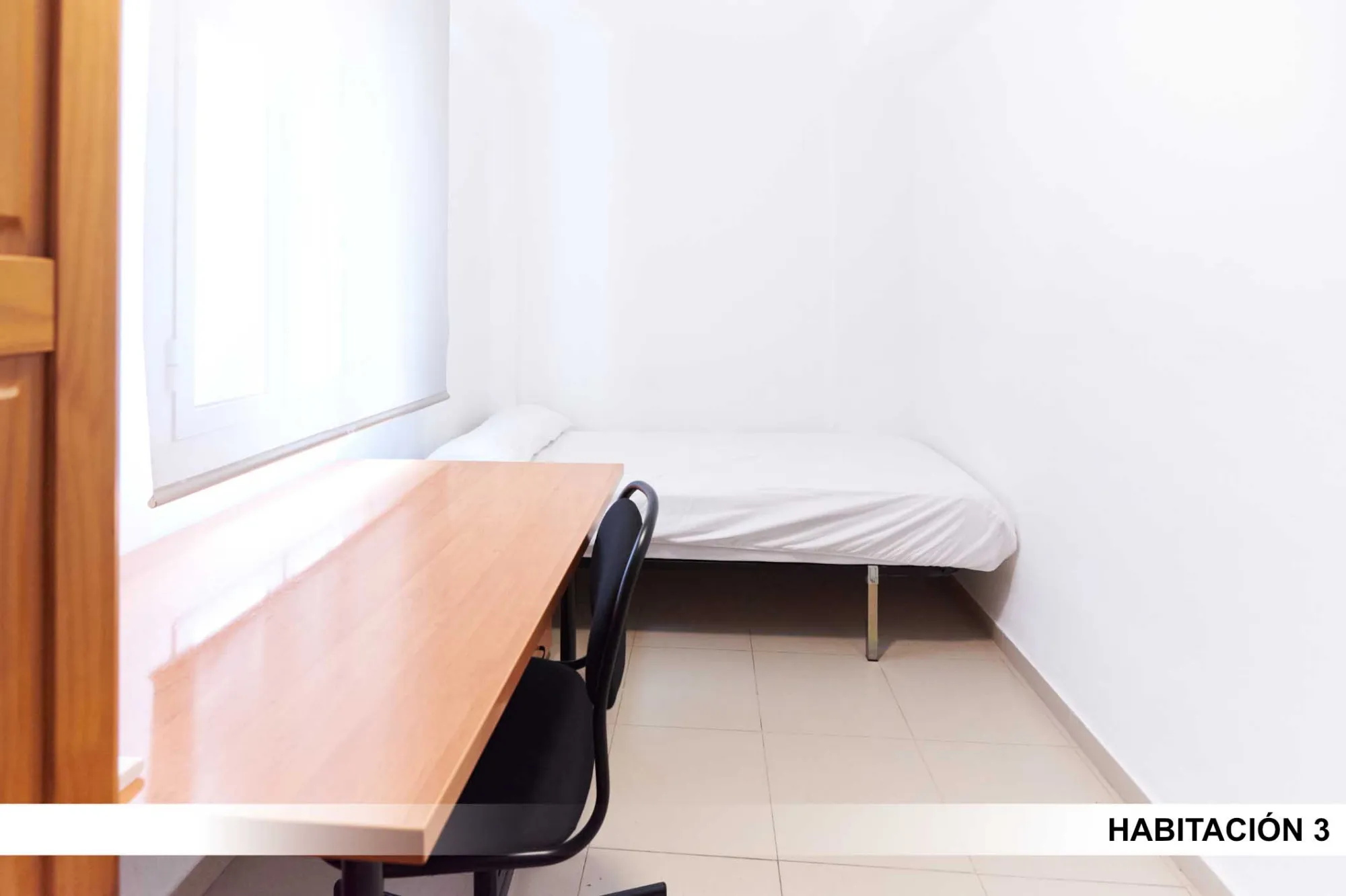 Shared Room in Seville photo 2