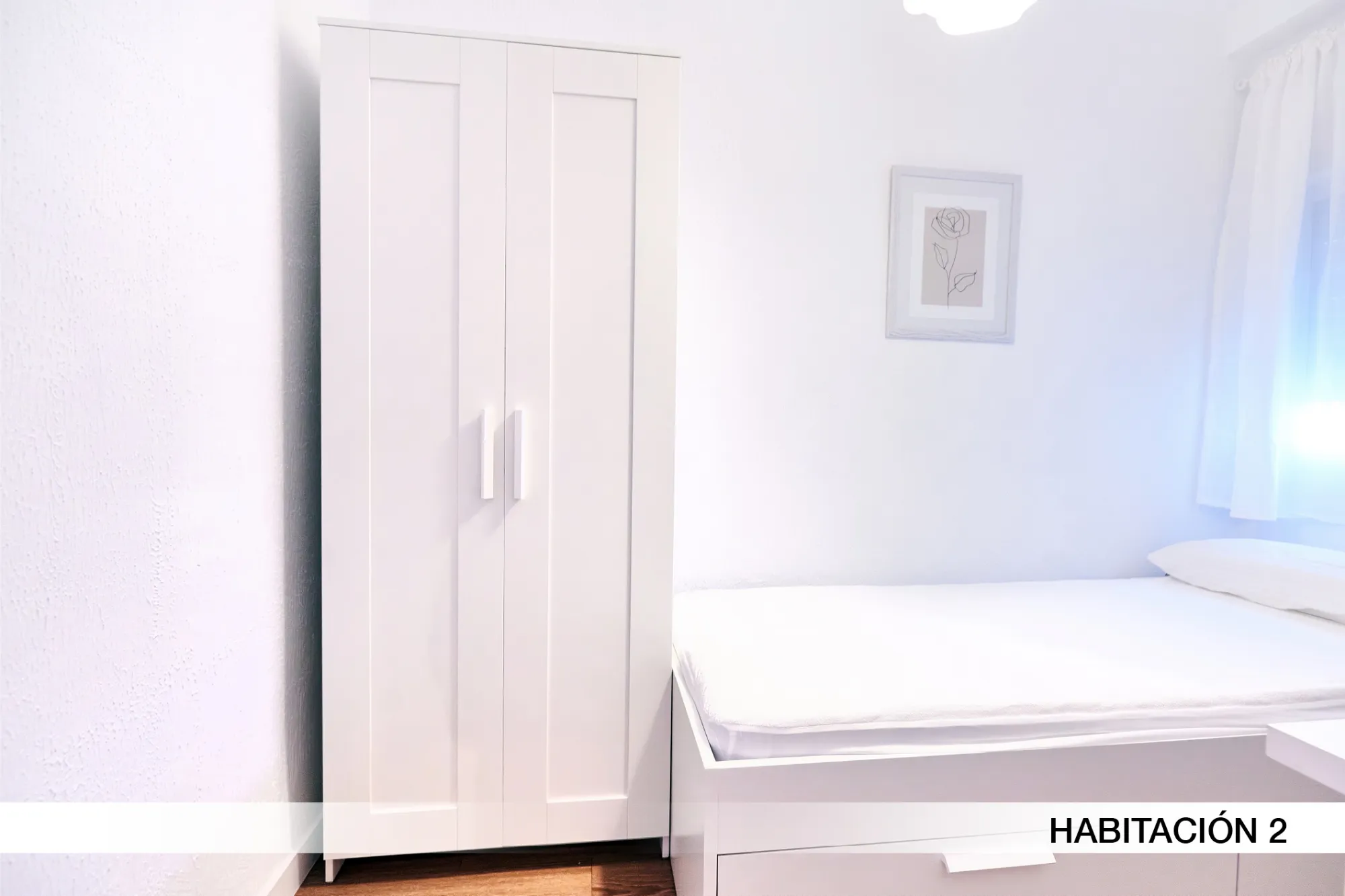 Shared Room in Seville photo 2